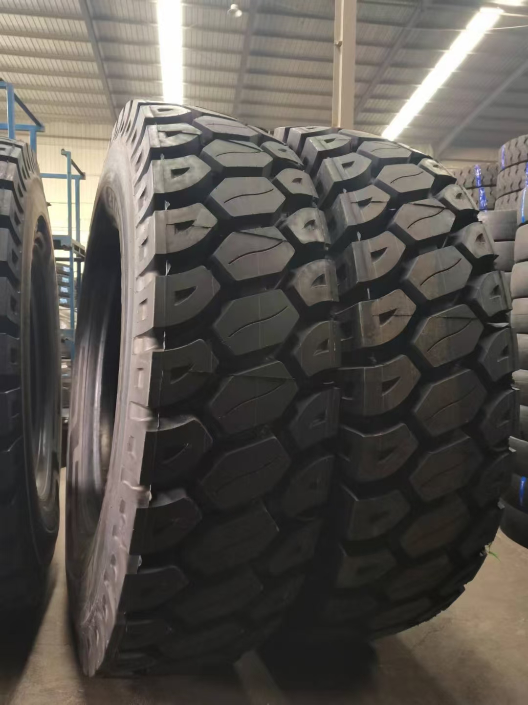 Os pneus gigantes da China navegam nas águas globais: inovação e escala dirigem um novo sucesso de exportação 